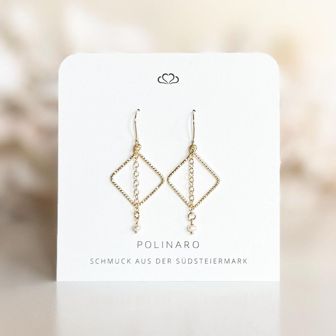 Ohrhänger Triangola mit Süßwasserperle